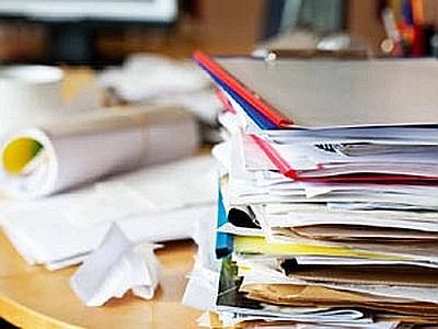 Bocciate le istituzioni calabresi