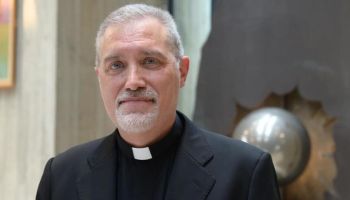 Lieve malore per monsignor Attilio Nostro, intervento riuscito a Catanzaro