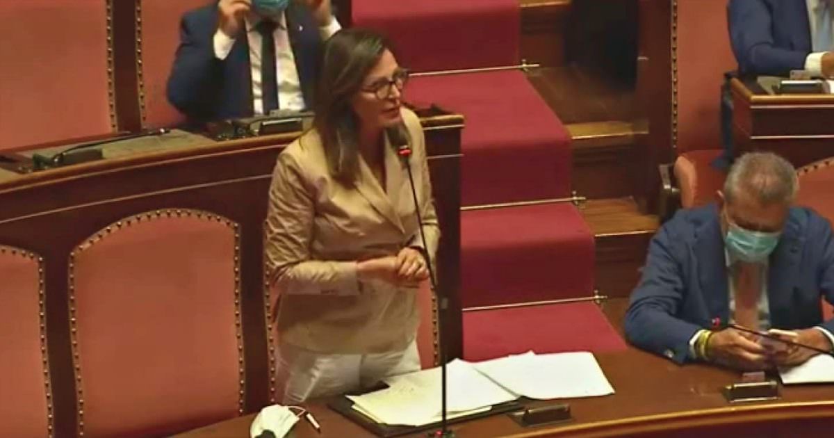 Daniela Santanchè, la "compagna di banco": «Jole era una donna straordinaria» – VIDEO