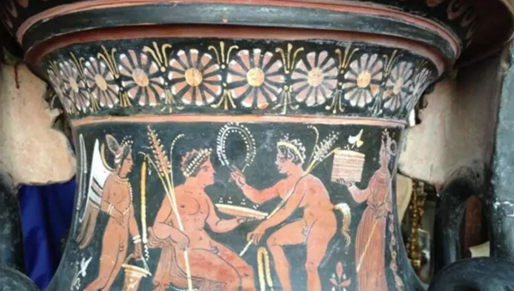 Reperti archeologici recuperati: domani la consegna al Museo di Vibo Valentia