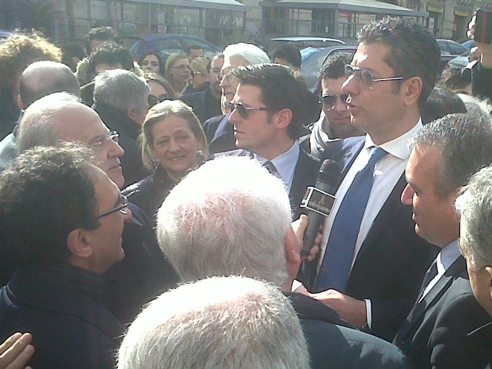 E fuori dalla kermesse la protesta dell`ateneo