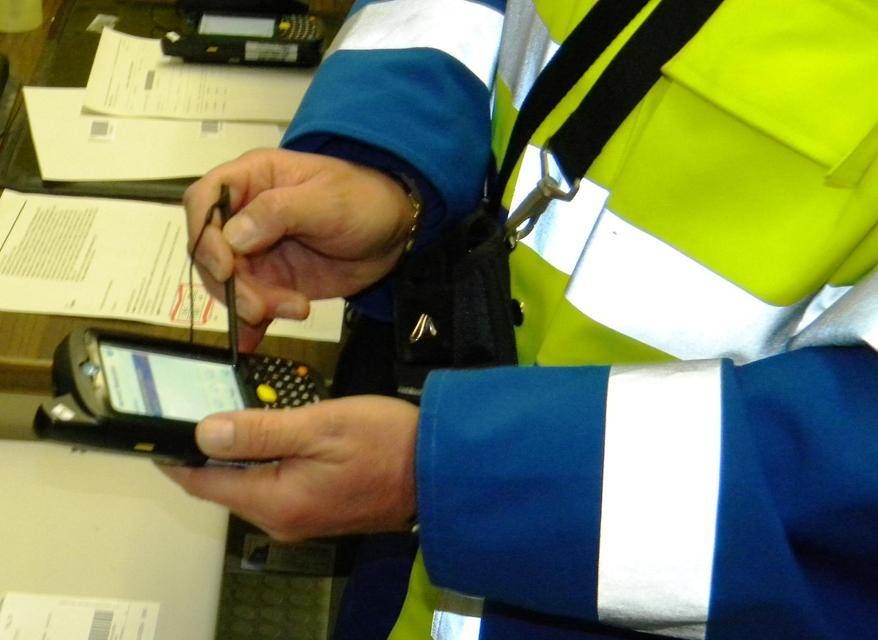 Postino "infedele" a Locri, in casa aveva 40 chili di lettere