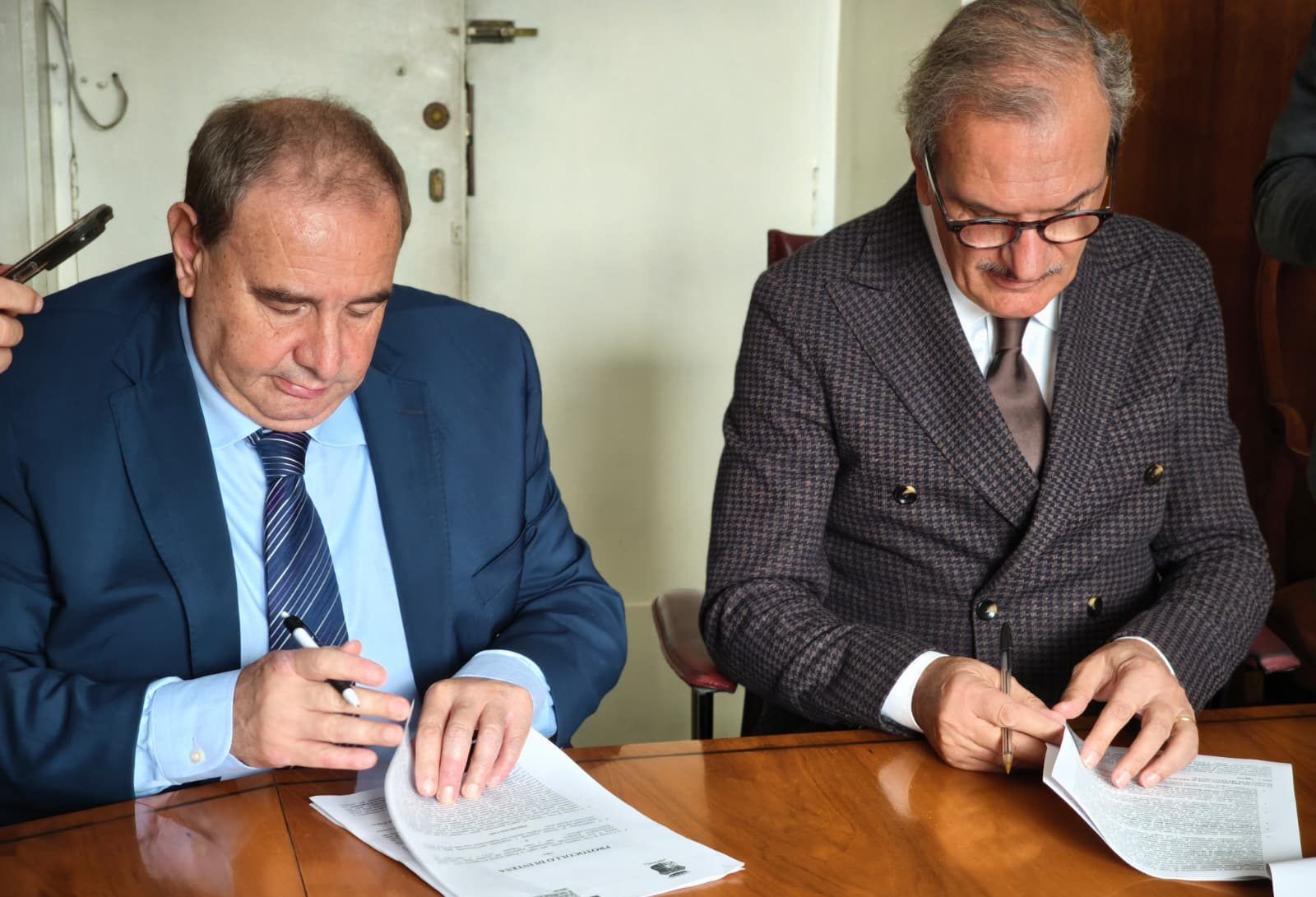 Siglato il patto tra Unical e Comune: a Vibo sorgerà un polo d’alta formazione sul turismo – VIDEO