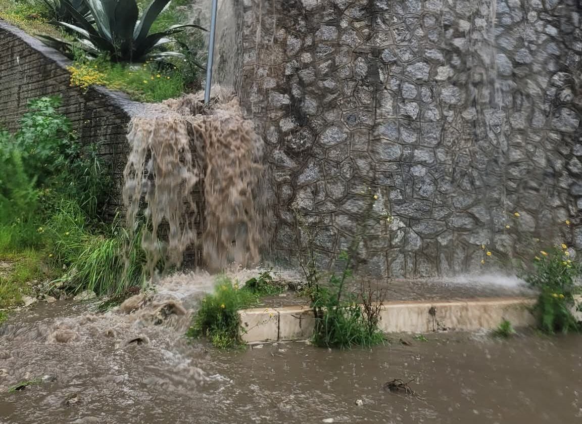 Maltempo, bomba d’acqua sul Vibonese: strade allagate e disagi  – FOTO E VIDEO
