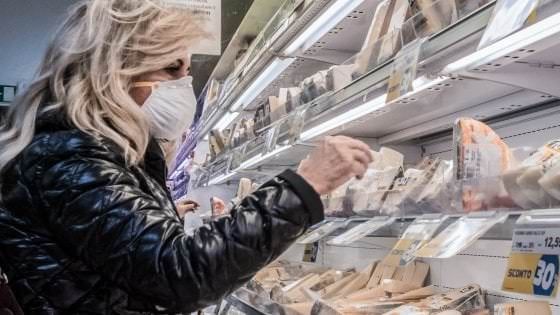 «Non ci sono prove che il cibo veicoli il Covid-19»