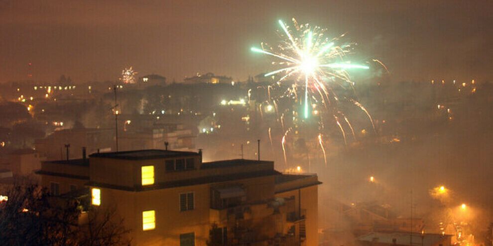 A Capodanno 309 feriti, 12 per arma da fuoco
