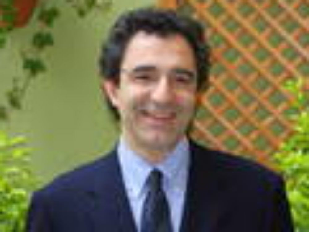 Il sindaco Barile di nuovo nel mirino