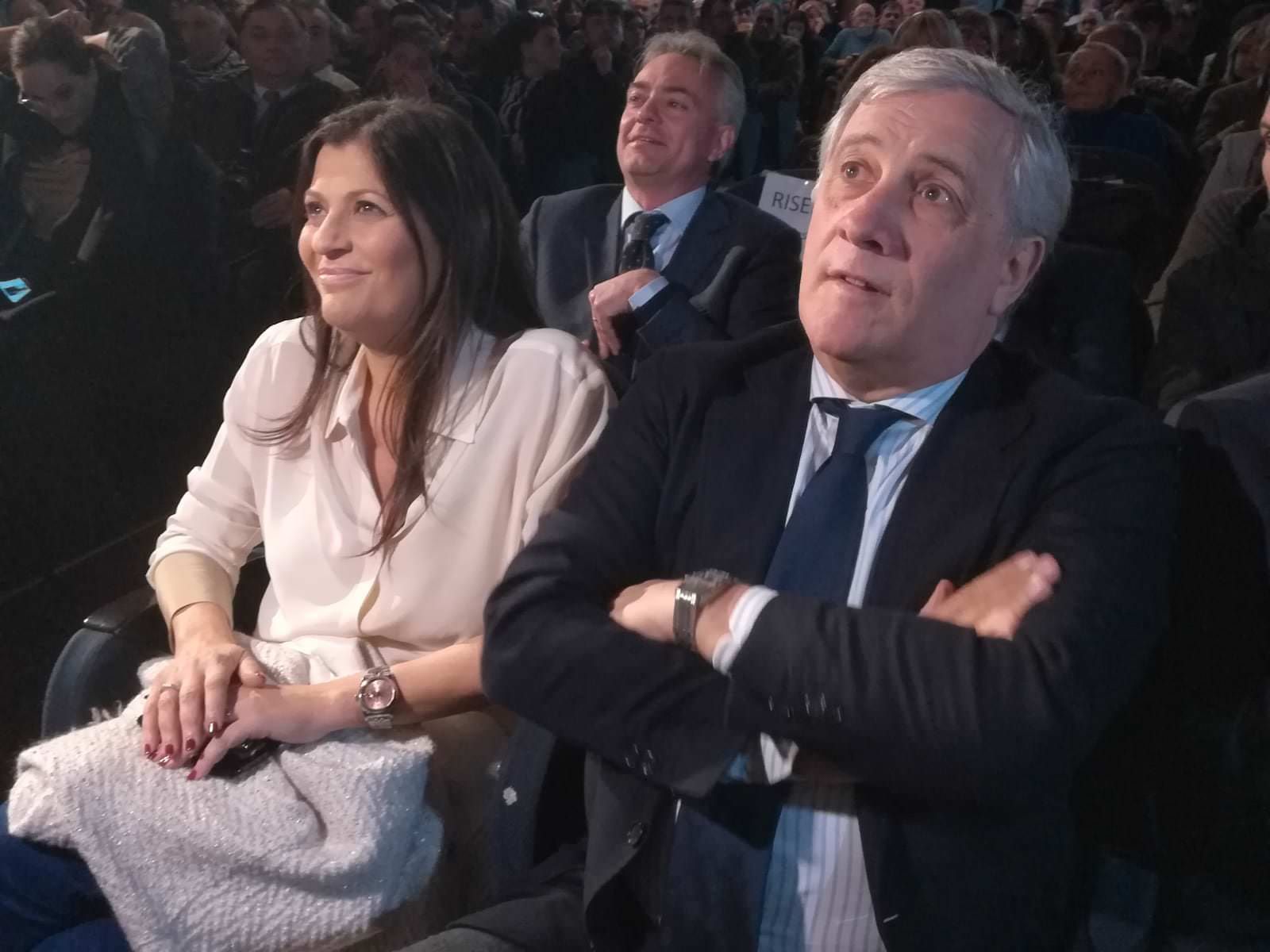 Davanti ai vertici di Forza Italia pace fatta tra gli Occhiuto e Santelli