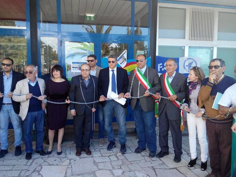 Locri, accordo trasversale per smantellare l'ospedale