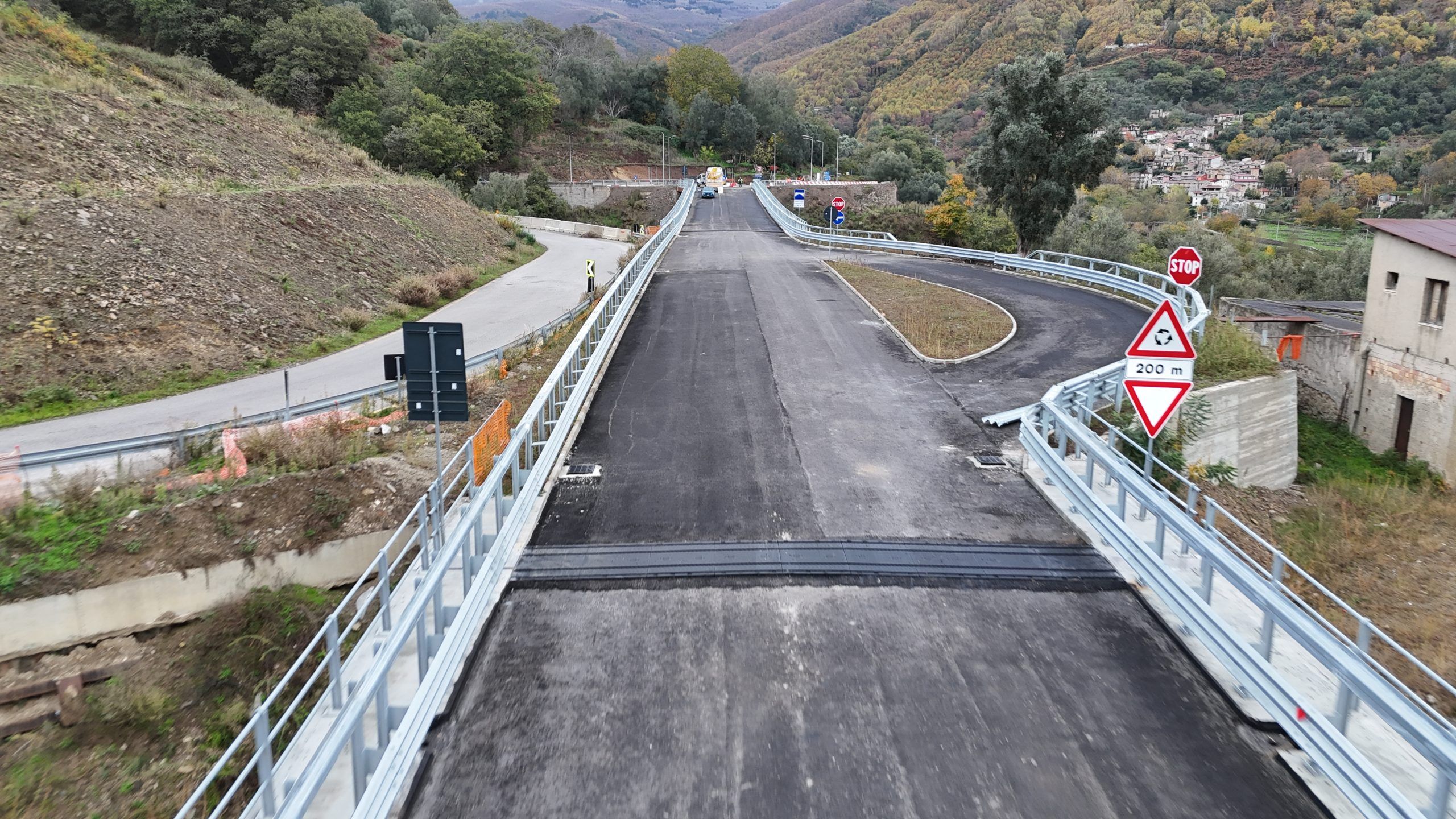 Gallico-Gambarie, completato l’ultimo tratto: dal prossimo weekend l’apertura al traffico degli ultimi due viadotti