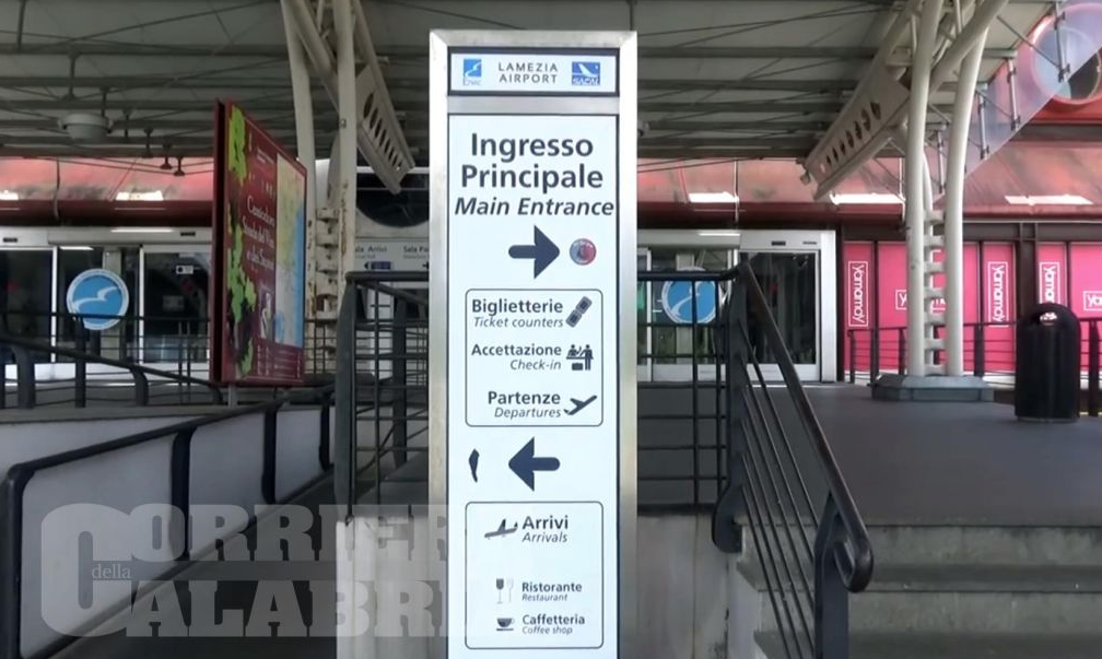 Aeroporto di Lamezia, nuovo piano per migliorare la viabilità nell’area del terminal