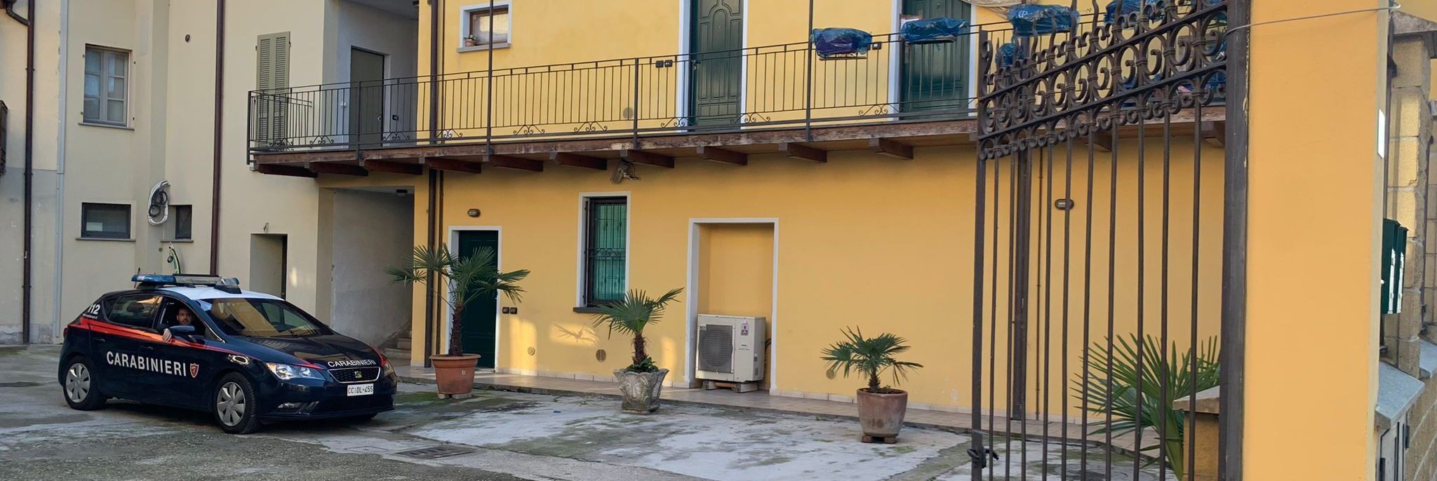 Litiga con il compagno e lo uccide a coltellate, arrestata 51enne