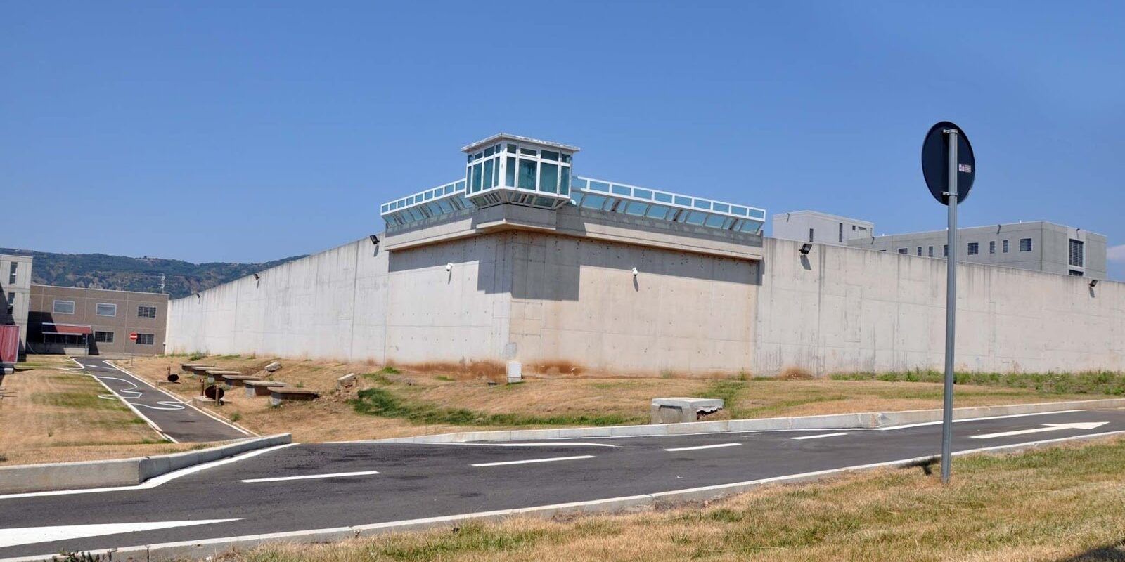 Piano di ristrutturazioni delle carceri. All’Arghillà oltre 11 milioni