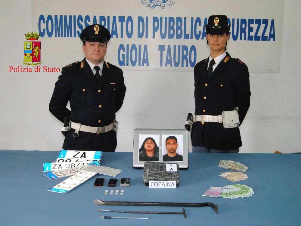 Droga, arrestate due persone a Rosarno
