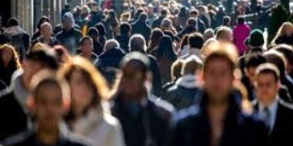 In Calabria nel 2022 calo dei residenti dello 0,5%. Cosenza e Reggio le province più popolose