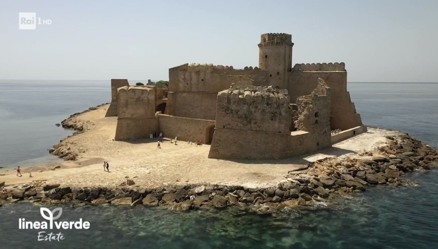 Turismo, Linea Verde Estate ad Isola Capo Rizzuto