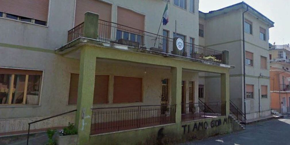 Nocera, giunta Albi al capolinea: si dimettono il sindaco e la maggioranza