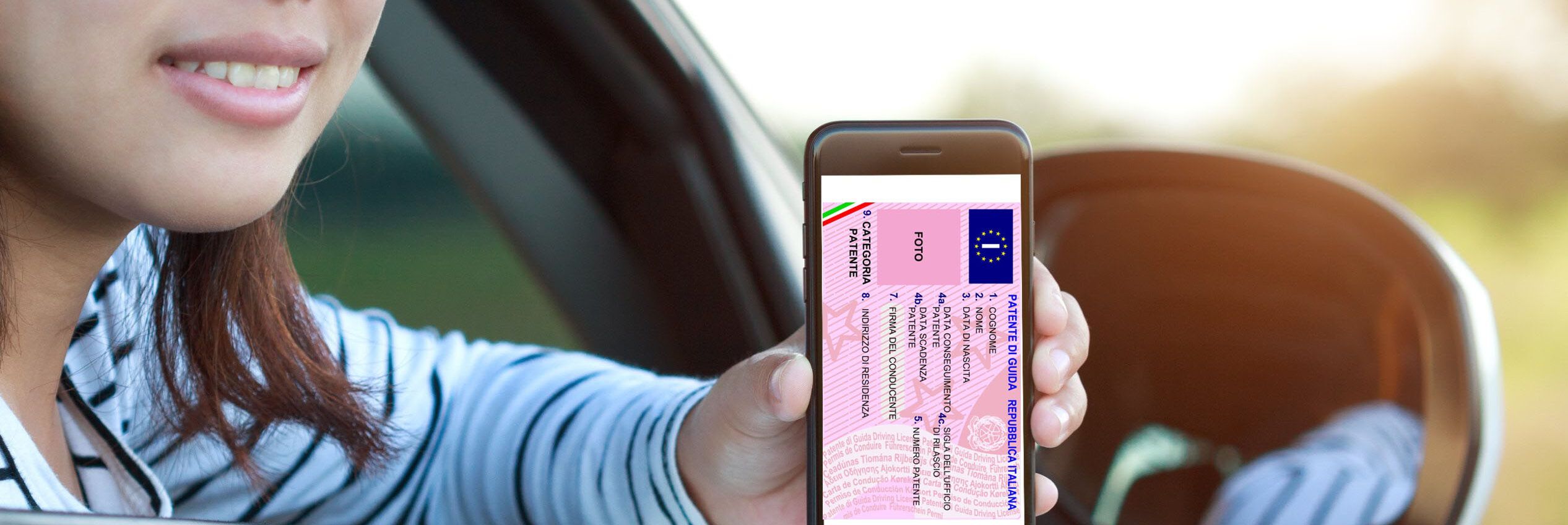 Dalla Ue: Nuova patente a 17 anni. E sarà digitale