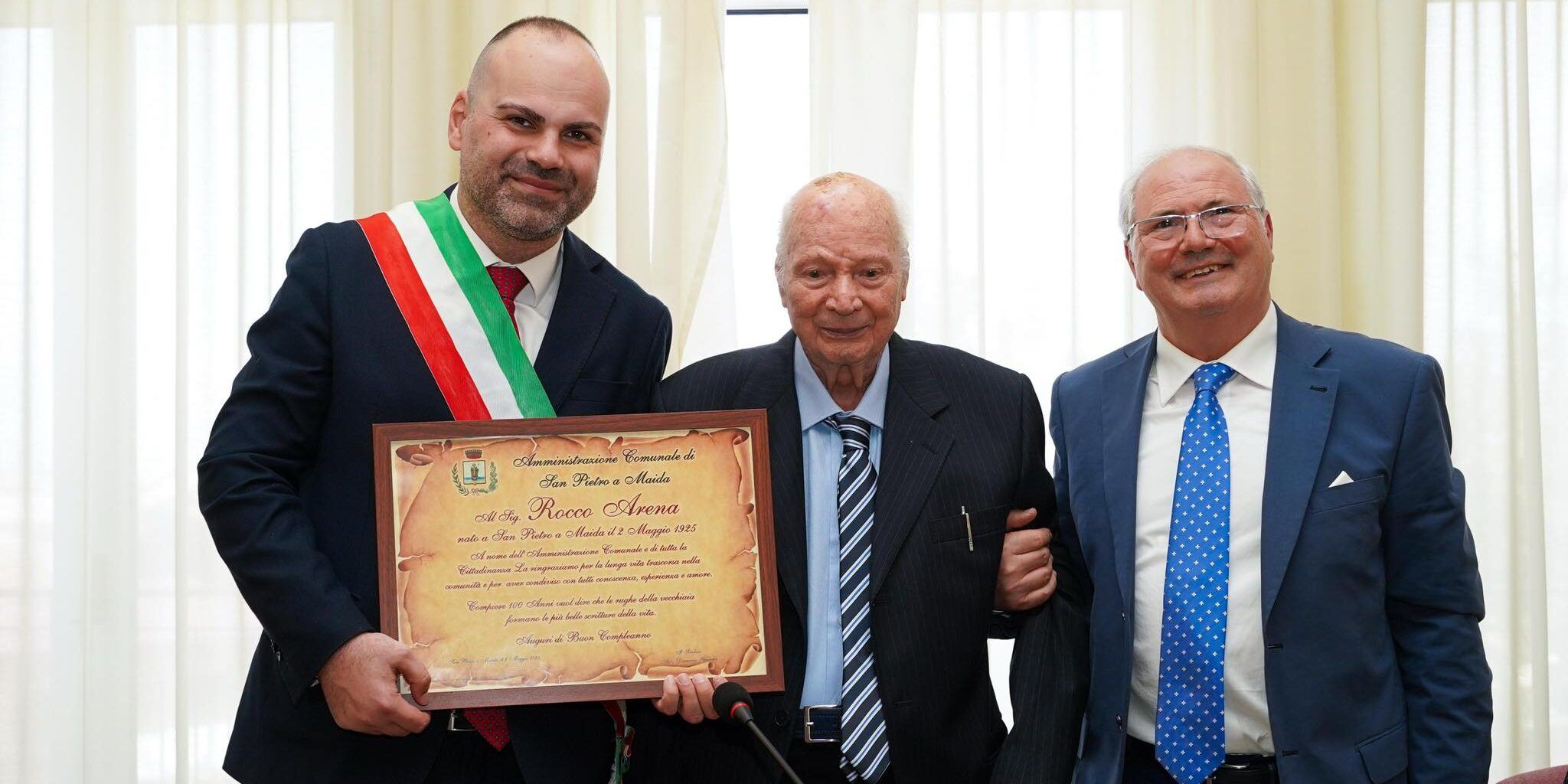 San Pietro a Maida festeggia i 100 straordinari anni di Rocco Arena