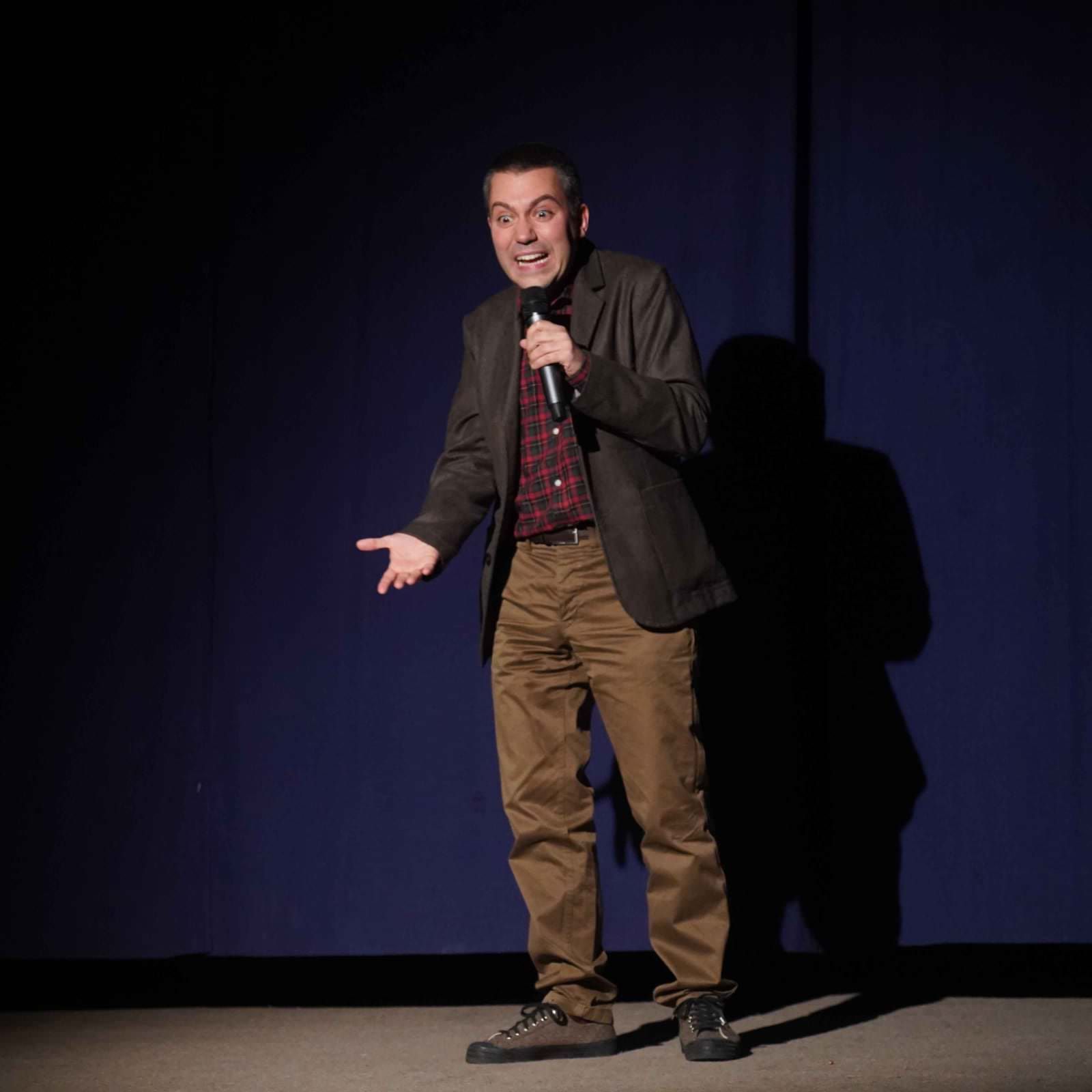 Catanzaro, risate senza freni con Saverio Raimondo