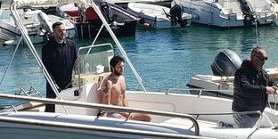 Turisti stranieri in balia delle onde salvati a Tropea. Macrì ringrazia i soccorritori