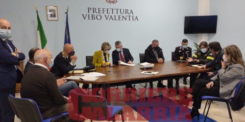 riunione prefettura VV