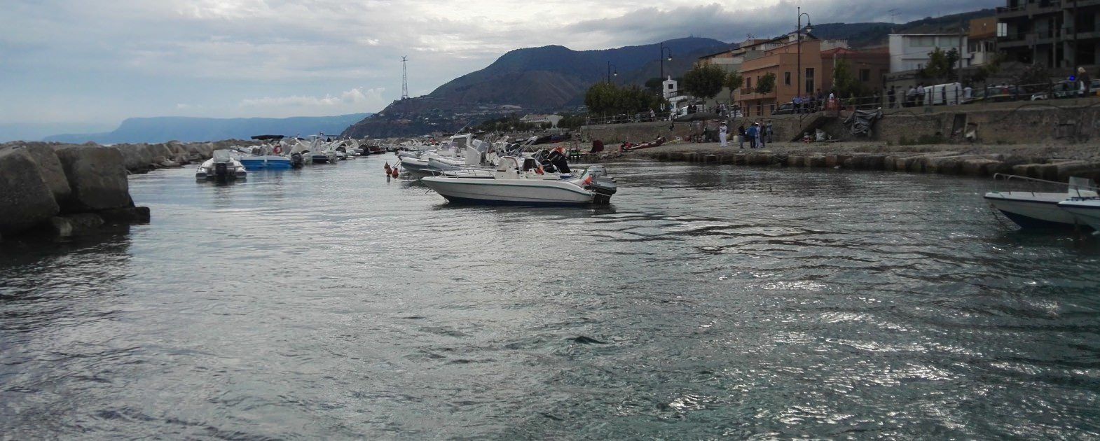 Villa San Giovanni, sequestrato porticciolo abusivo