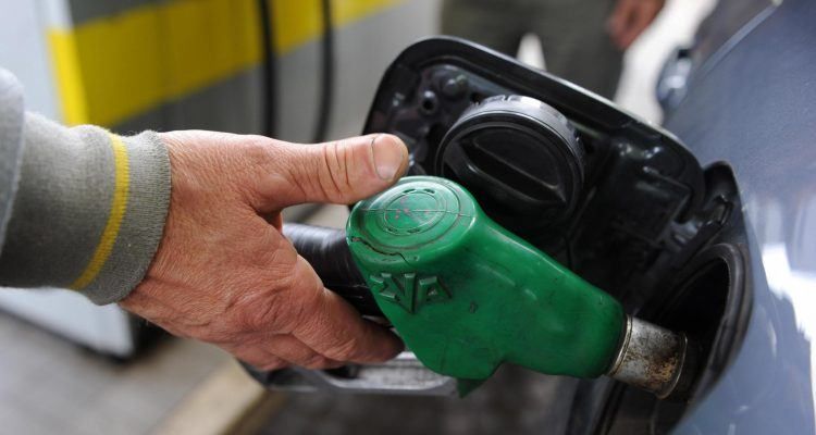 Provincia, così i consiglieri facevano soldi con la benzina