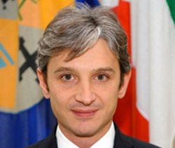 Mangialavori, mozione sulle funzioni delle Province