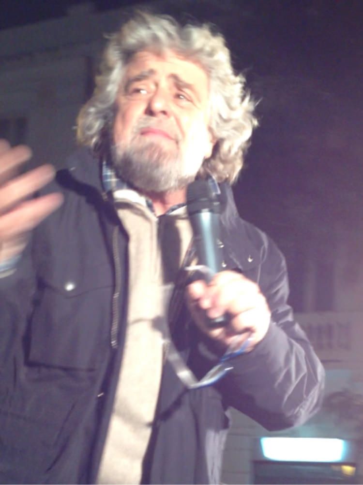 Elettrodotto di Montalto Uffugo, Movimento 5 Stelle critica il mancato sequestro