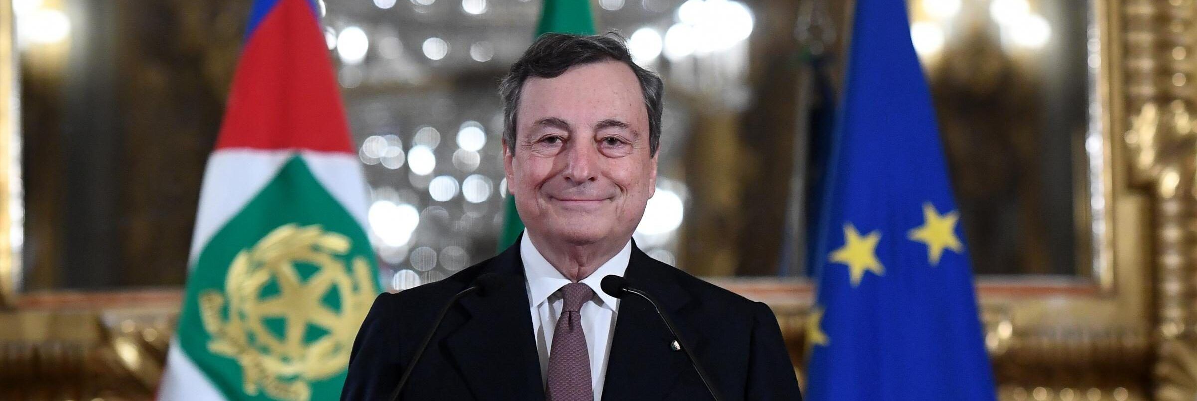 L’ultima di Draghi a Palazzo Chigi: «Buona coscienza per il lavoro svolto»