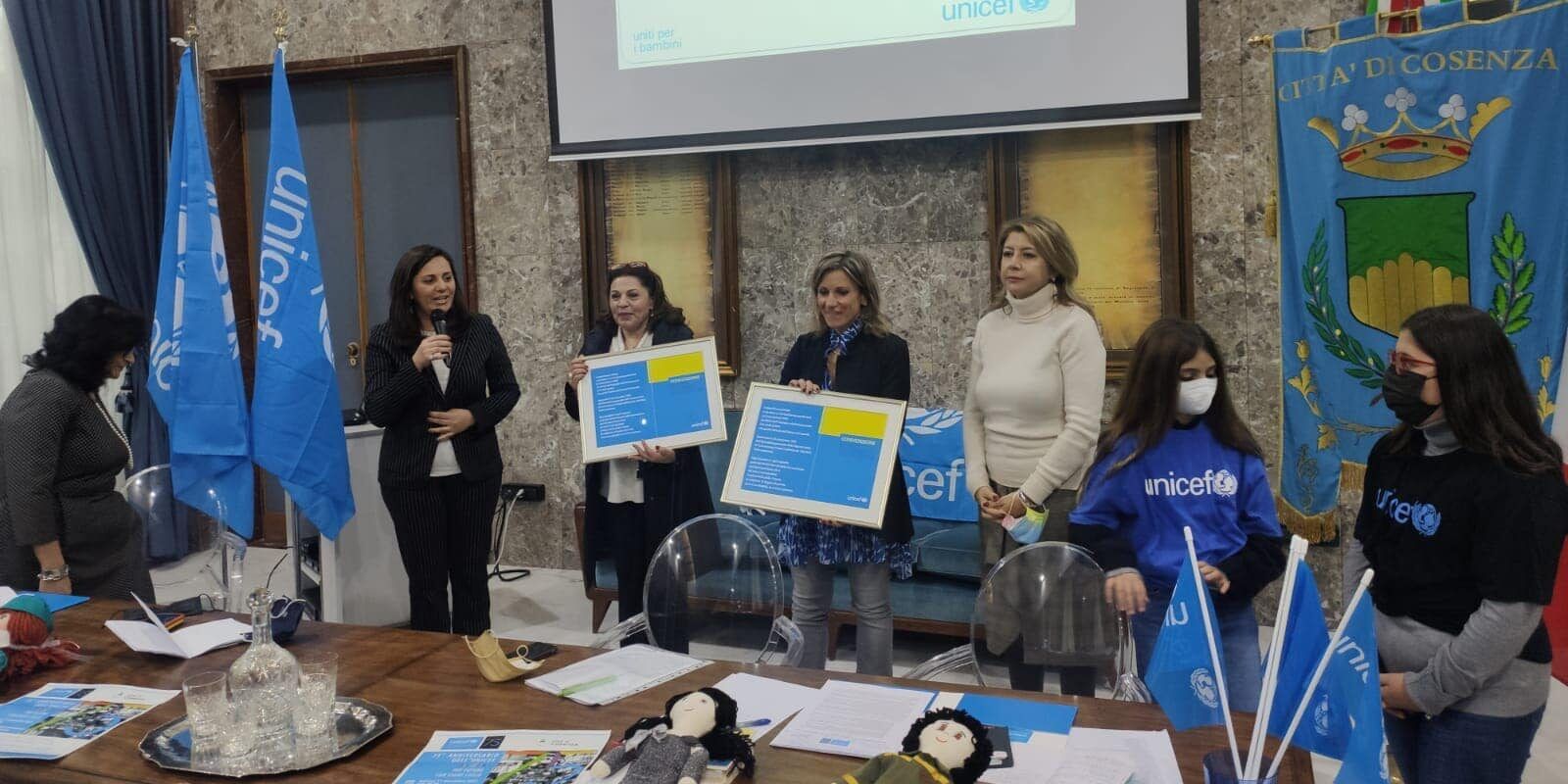 «Una città a misura di bambino». Cosenza celebra i 75 anni dell’Unicef