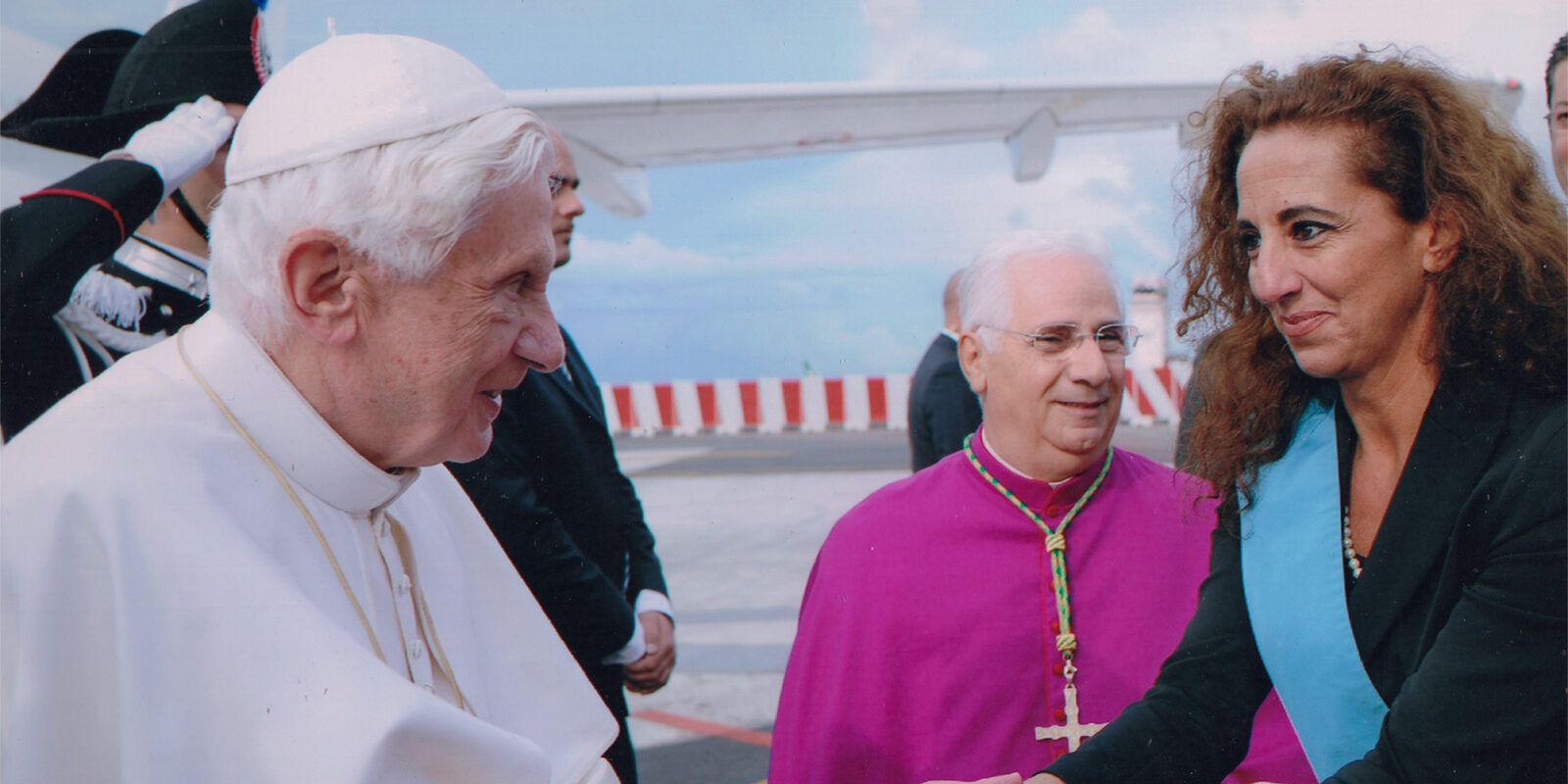 Ferro: Papa Ratzinger ci lascia una testimonianza preziosa