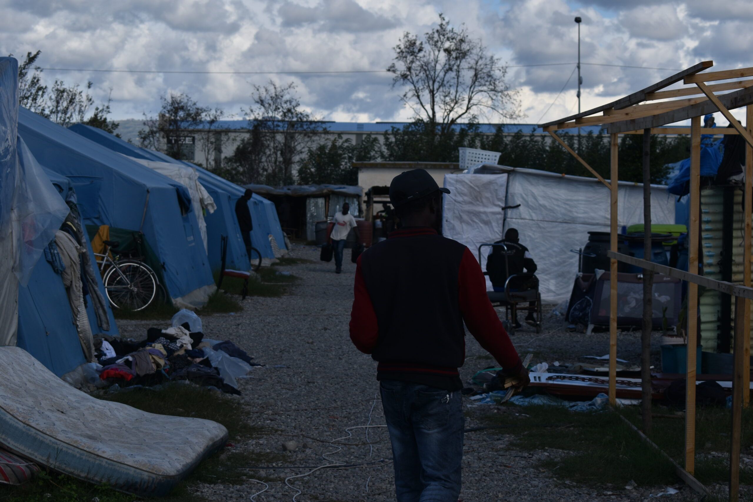 San Ferdinando, il ciclo perpetuo di tragedie e baraccopoli – VIDEO