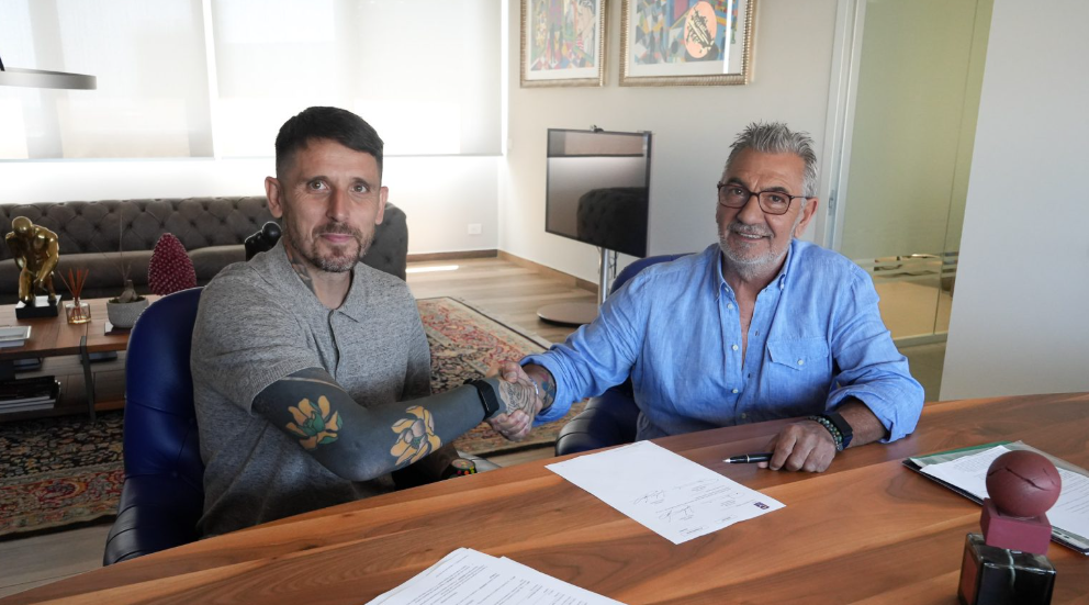 Crotone, ora è ufficiale: Leandro Greco è il nuovo allenatore