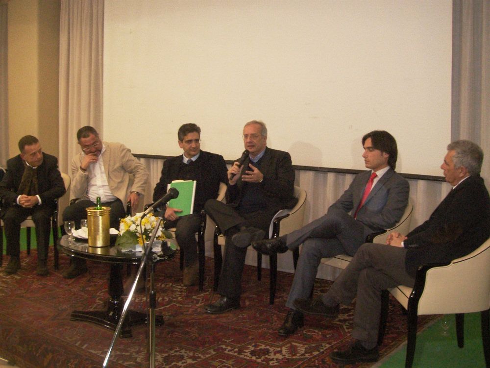 Veltroni: «L’arrivo della commissione d`accesso a Reggio è motivato»