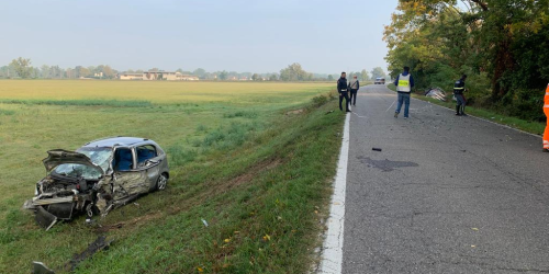 Incidente frontale nel Cremonese, muore un 25enne di Reggio Calabria