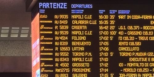 tabellone_treno_ritardo