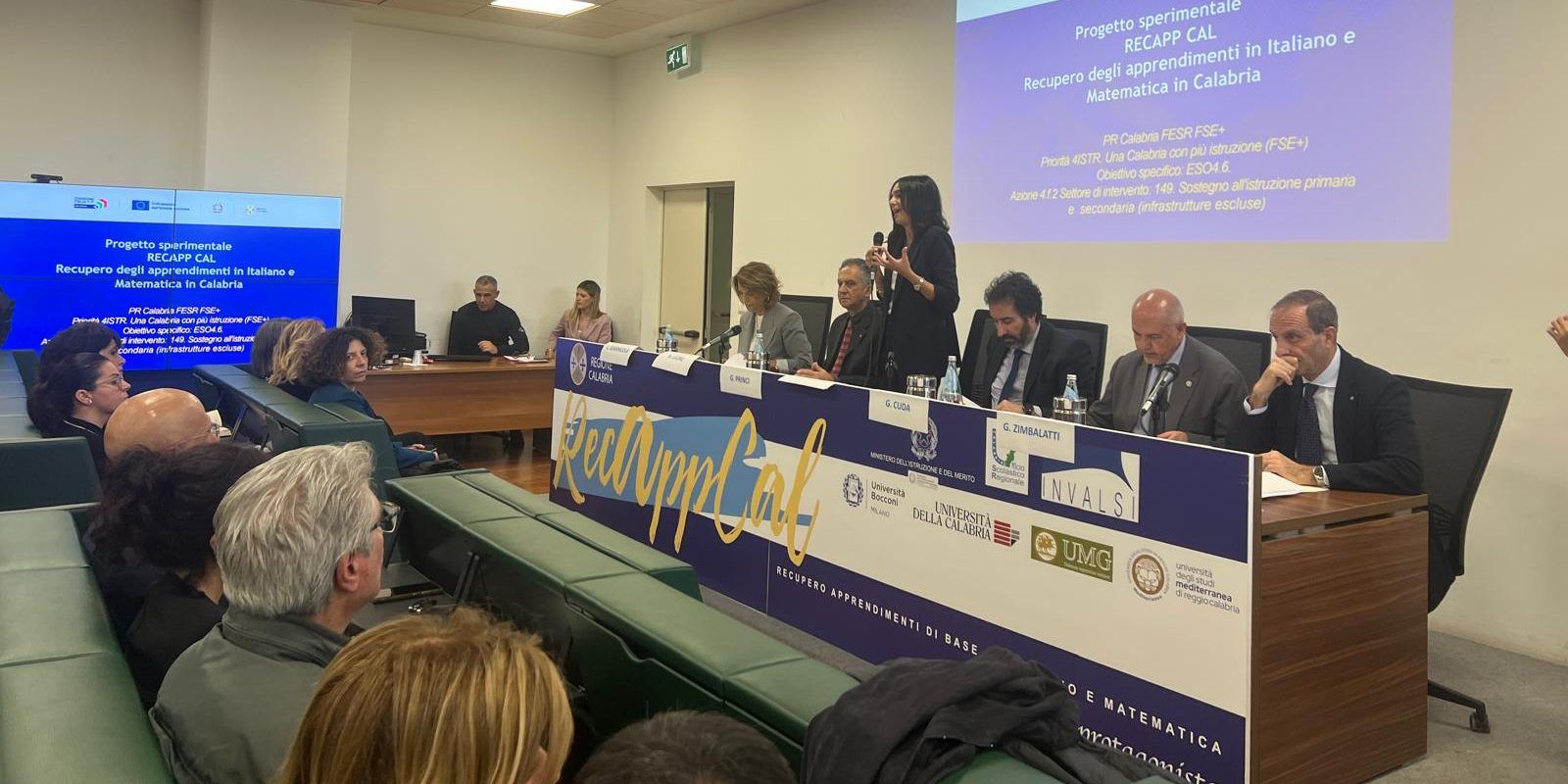 Invalsi, 6 milioni di euro per migliorare il rendimento degli studenti calabresi