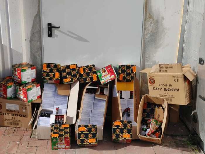 Vendita di botti illegali: tre denunce a Crotone