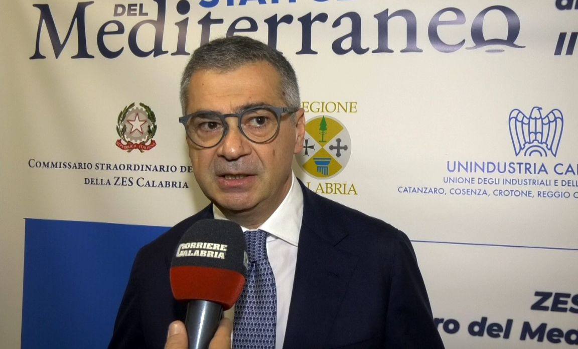 Romano: «Saremmo dei folli se non sfruttassimo l’occasione di rilanciare la Calabria» – VIDEO