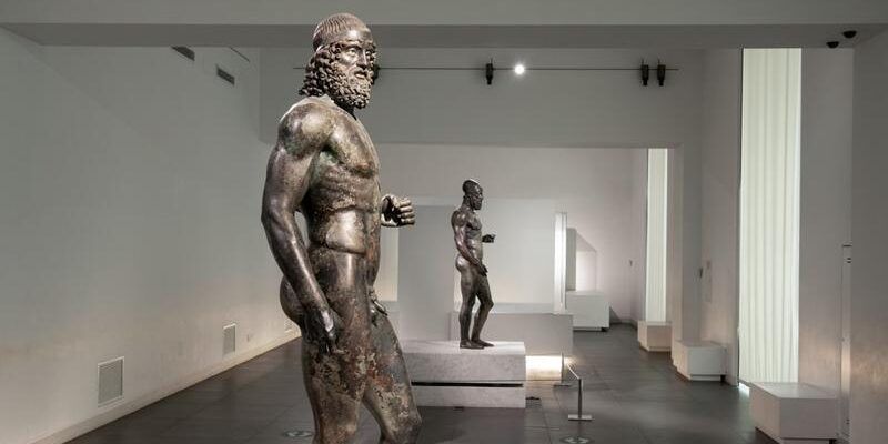 Bronzi di Riace, la Procura indaga: nuove ombre sul ritrovamento del 1972