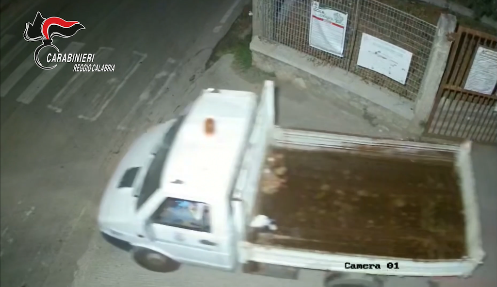 Ritrovato autocompattatore rubato dall’isola ecologica di Polistena – VIDEO
