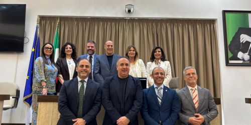 Crotone, Voce presenta la nuova Giunta