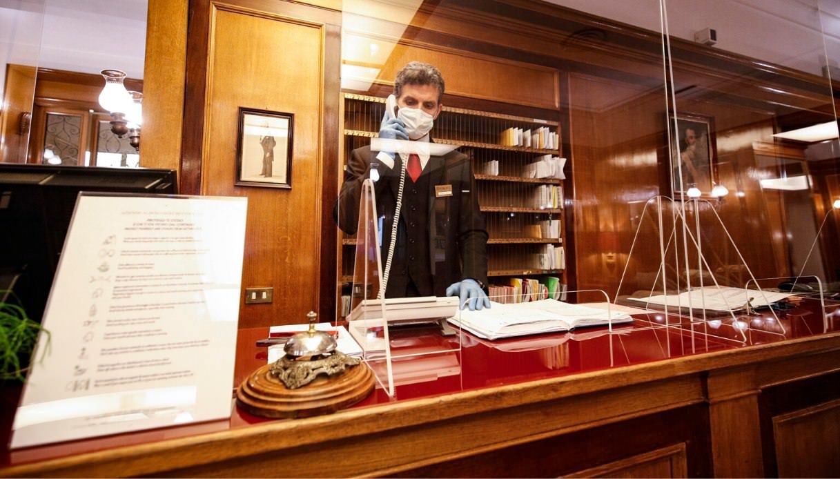 Turismo, aperti solo 40% degli hotel. A maggio persi 118mila posti di lavoro