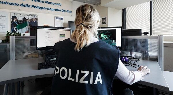 Pedopornografia online, blitz anche nelle province di Reggio Calabria e Cosenza