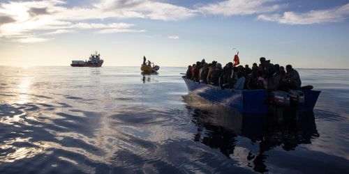La rotta Turchia e le ricche "bacinella" di chi sfrutta la disperazione dei migranti