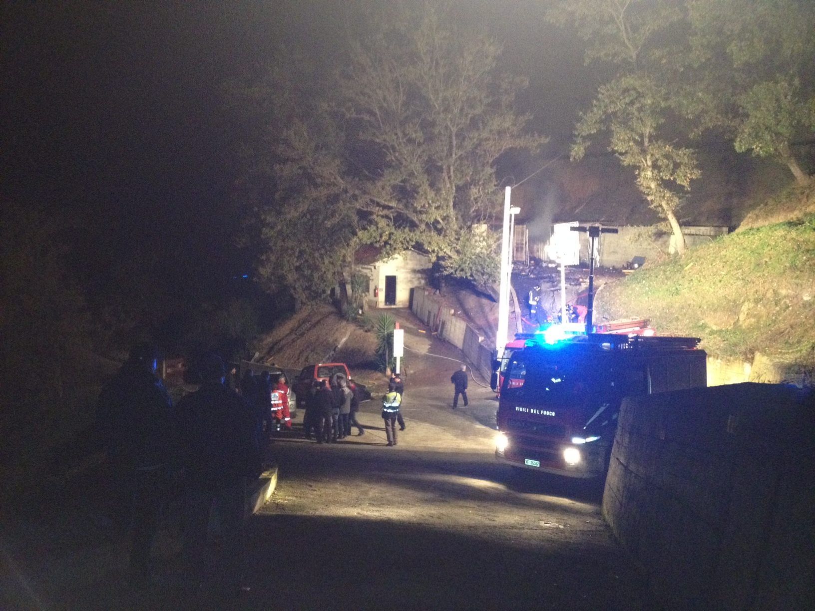 Esplode fabbrica di "botti" nel Vibonese, un morto e un ferito grave