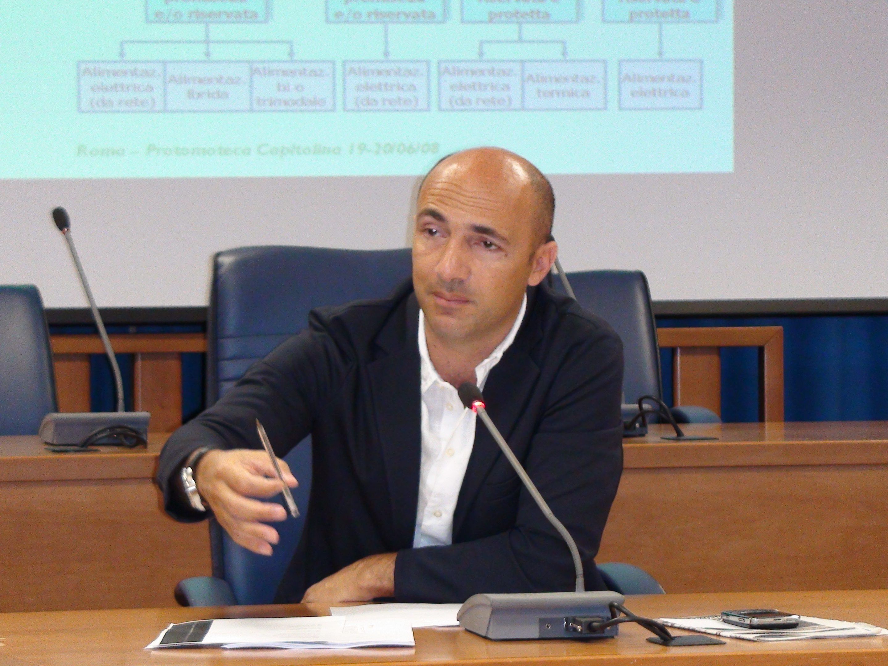 REGIONALI | Naccari Carlizzi si candida alle primarie