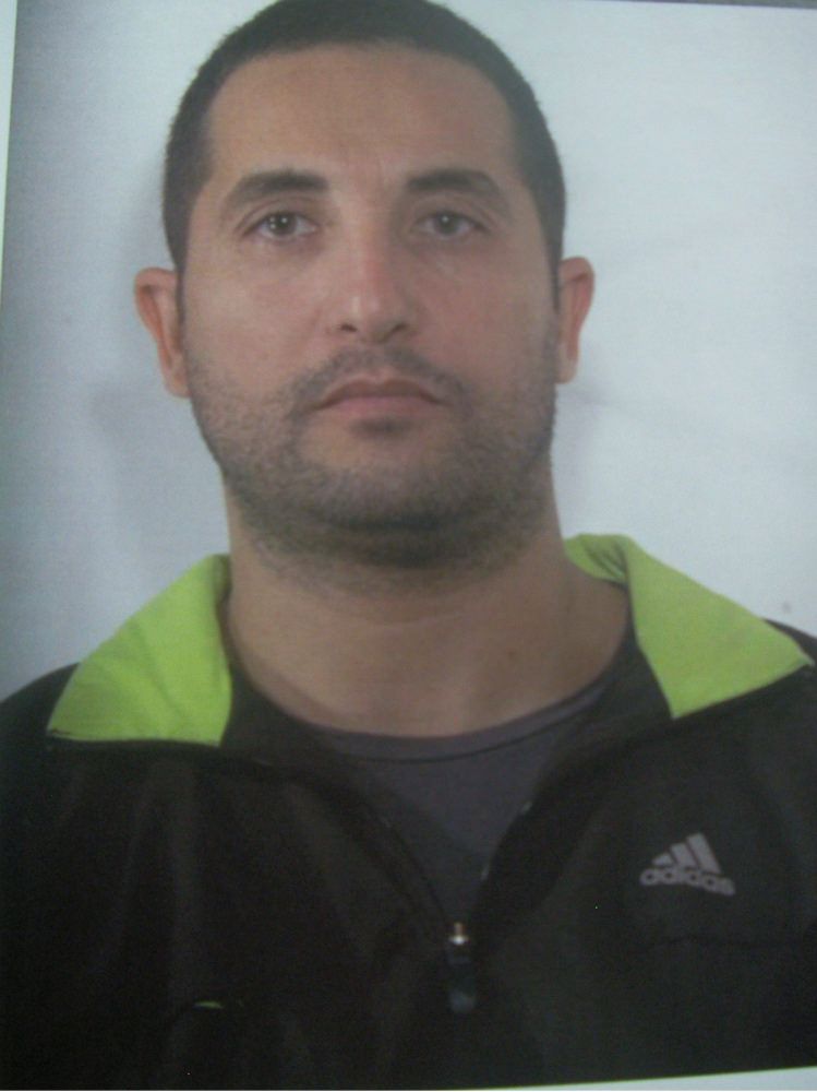 Dopo una fuga rocambolesca beccato in un lido